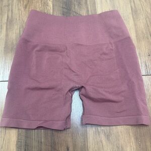 Alphalete Amplify Shorts Autumn